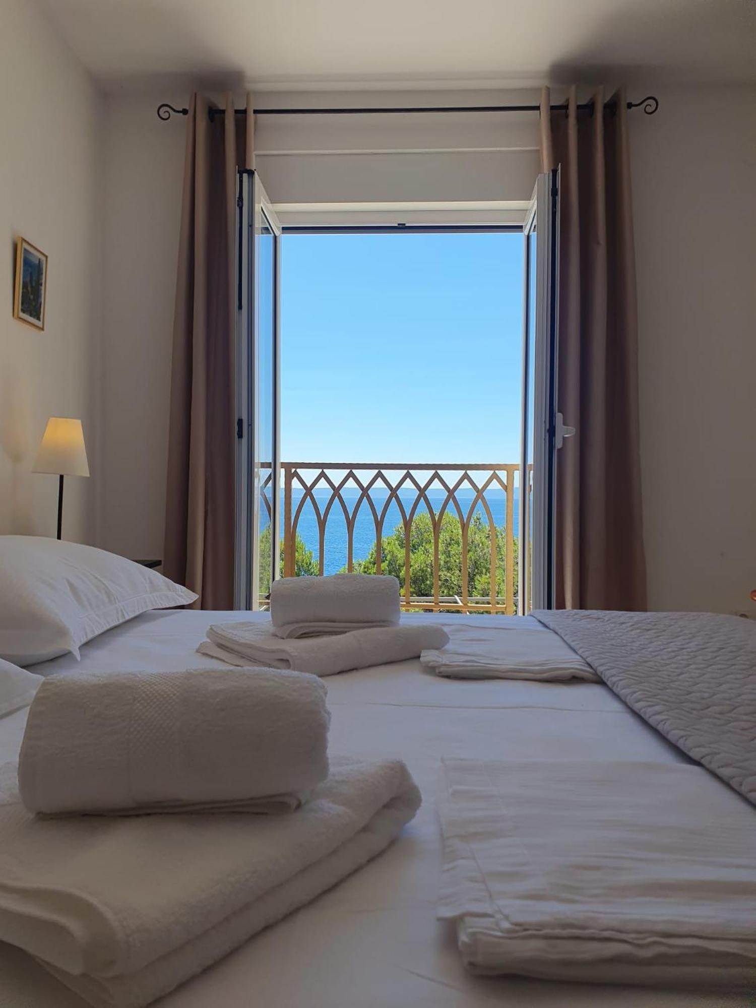 Inas Place Baška Voda المظهر الخارجي الصورة