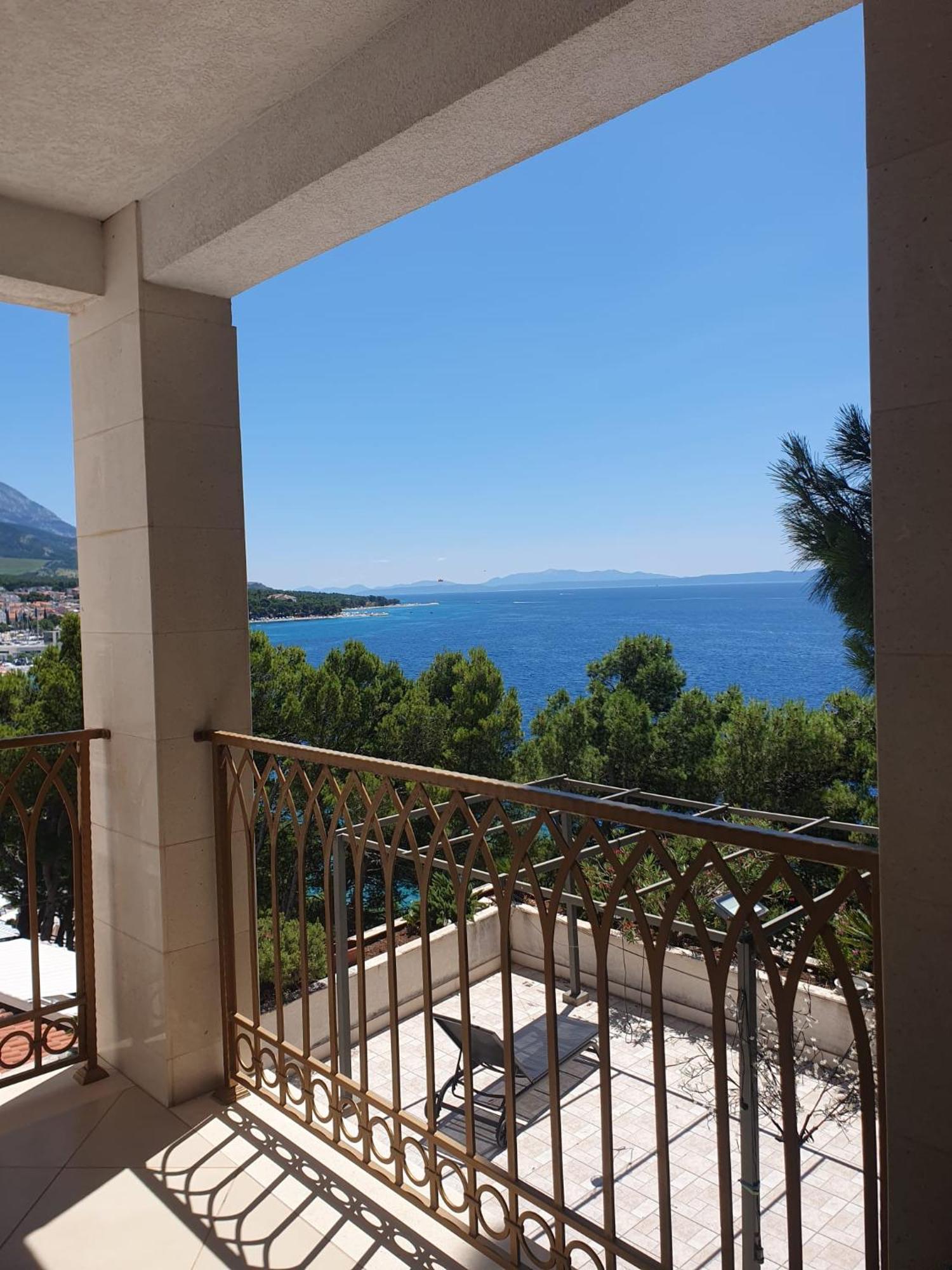 Inas Place Baška Voda المظهر الخارجي الصورة